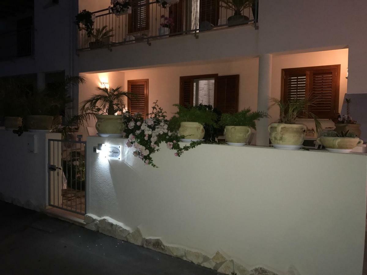 Cima Bianca Acomodação com café da manhã San Vito Lo Capo Exterior foto